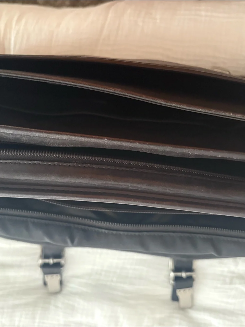 Coach classic leather
